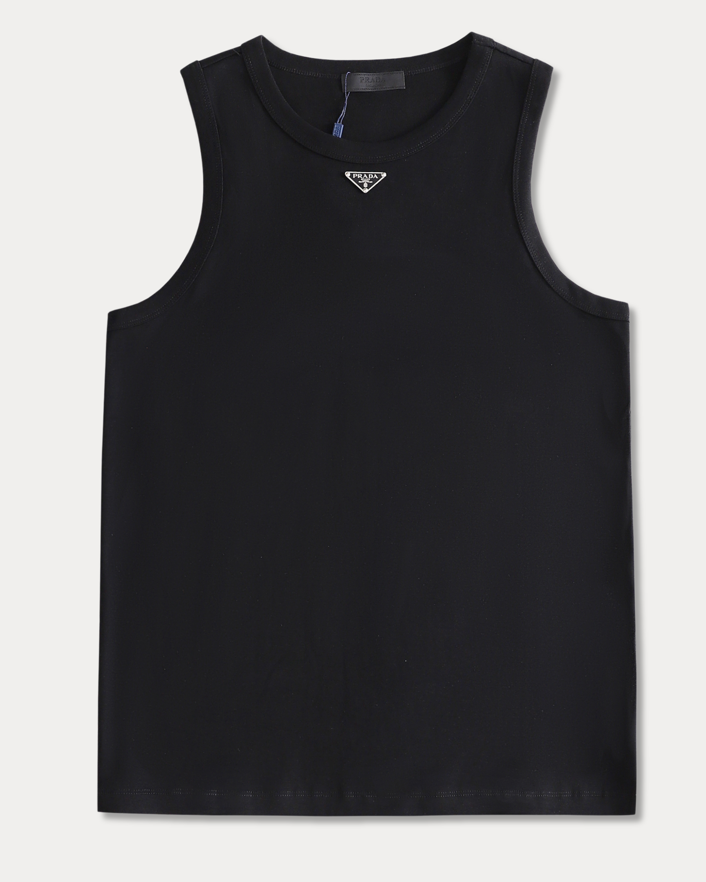 no-repeat center / cover
url('https://cdn.shopify.com/s/files/1/1002/1784/8191/files/LONDON_1_aef6d058-62a4-458a-87e3-261d7b56f21b.webp?v=1779642560')