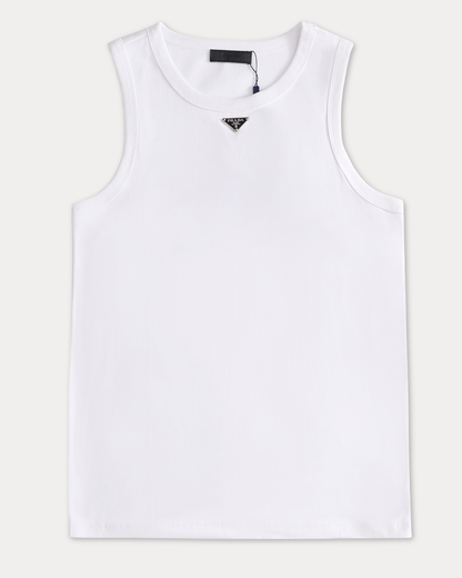 no-repeat center / cover
url('https://cdn.shopify.com/s/files/1/1002/1784/8191/files/LONDON_5e7a8292-323f-49a5-bf19-e050e609a0e9.webp?v=1779642560')